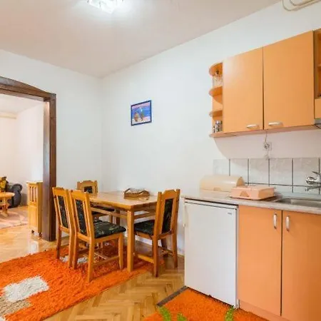 Lägenhet Tucovic Zlatibor